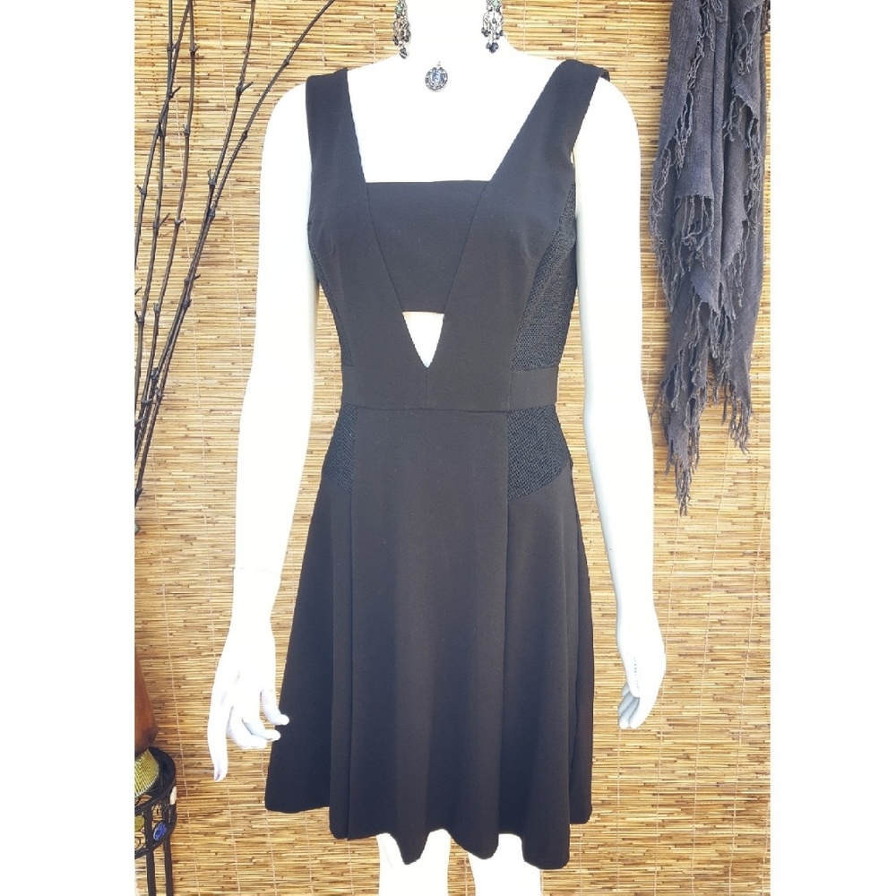 Five Twelve Black Dress Sleeveless Sexy Dinner